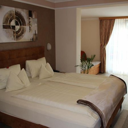 Hotel Lang Leibnitz Exteriör bild